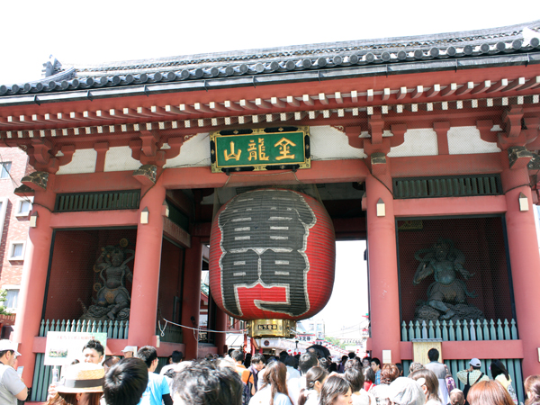 Kaminarimon, Sensoji Tempel